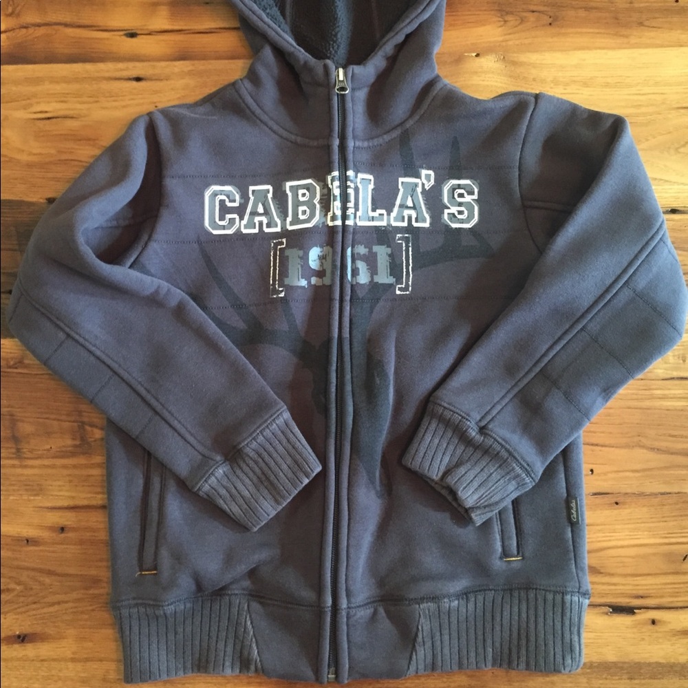 Cabelas Boys Sweatshirt